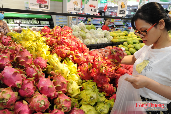Thị trường trong nước đã trở thành một không gian phát triển lớn cho sản xuất, tiêu dùng và xây dựng thương hiệu hàng Việt