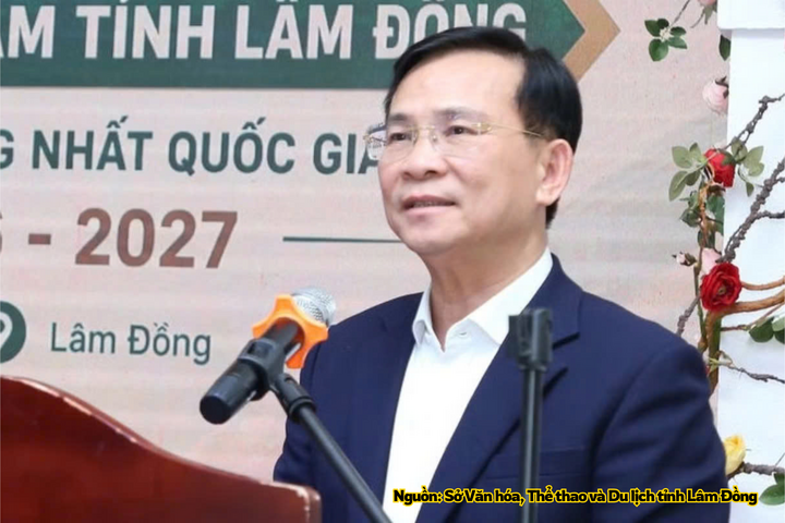 Ông Hồ Văn Mười, Chủ tịch UBND tỉnh Lâm Đồng phát biểu tại buổi lễ.
