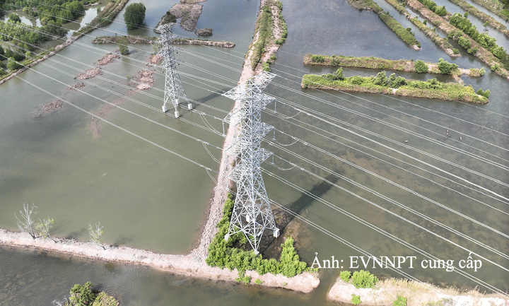 Đường dây 220kV Năm Căn - Cà Mau 2 vừa được đóng điện thành công.