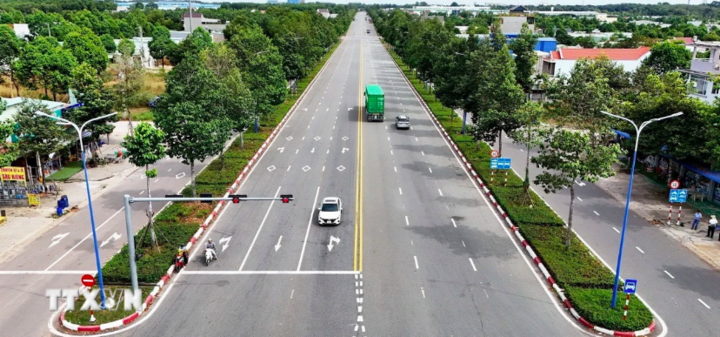 Tháo gỡ vướng mắc, đảm bảo tiến độ Dự án đầu tư xây dựng đường vành đai 4 TP. Hồ Chí Minh. Ảnh minh hoạ