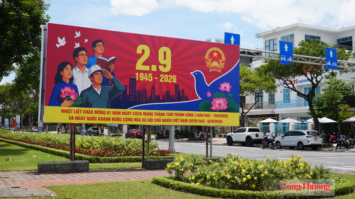 Lan tỏa tinh thần Cách mạng Tháng Tám và Quốc khánh 2/9 bất diệt khắp phố phường, thôn xóm tại TP. Đà Nẵng.