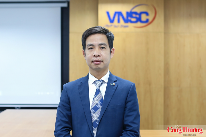 TS. Lê Xuân Huy, Phó Tổng Giám đốc Trung tâm Vũ trụ Việt Nam.