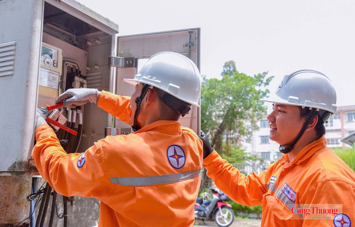 EVNSPC bố trí gần 5.000 ca trực trên địa bàn 8 tỉnh, thành phố phía Nam, sẵn sàng bảo đảm cung cấp điện an toàn, ổn định dịp Quốc khánh 2/9.