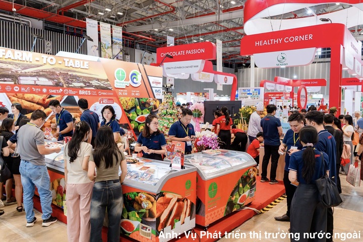 Các doanh nghiệp quốc tế đến với Vietnam International Sourcing 2026 tìm kiếm các nhà cung cấp đa lĩnh vực.