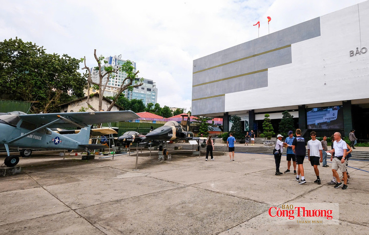 TP. Hồ Chí Minh: Các điểm vui chơi, văn hóa thu hút khách dịp 2/9 - 2