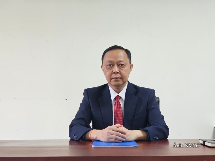 Ông Sổm Sai Nông Lath, Tham tán kinh tế - Thương mại, Đại sứ quán nước CHDCND Lào tại Việt Nam.