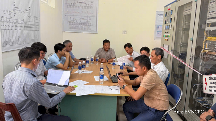 Họp Hội đồng nghiệm thu dự án nâng công suất TBA 110kV Ia Grai.