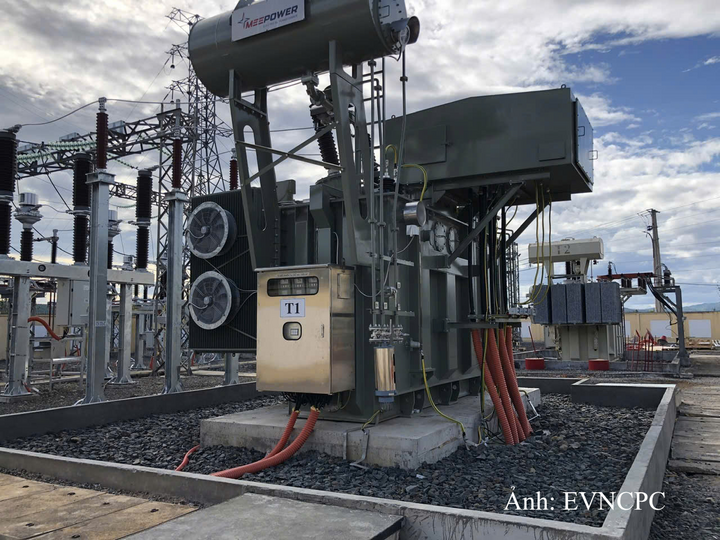 Lắp mới máy 2 TBA 110kV Tuy An (Đắk Lắk).