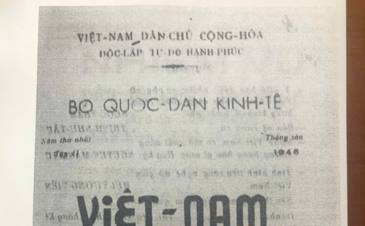 Trang bìa Việt Nam Kinh tế Nguyệt san, cơ quan của Bộ Quốc dân Kinh tế, số ra tháng 6/1946. Biên mục Thư viện Quốc gia ghi chủ nhiệm kiêm Tổng Biên tập là ông Đào Hữu Dương.