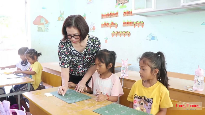 Tỉnh Đắk Lắk chú trọng tăng cường tiếng phổ thông cho trẻ em dân tộc thiểu số chuẩn bị vào lớp 1.
