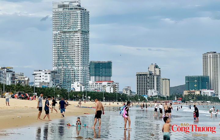 Trong 5 ngày nghỉ lễ, toàn tỉnh ước đón 513.000 lượt khách, trong đó khách quốc tế khoảng 4.108 lượt, tăng 48% so với cùng kỳ năm 2025.