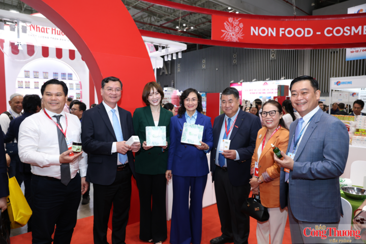 Chùm ảnh: Khai mạc Viet Nam International Sourcing 2026 - 10