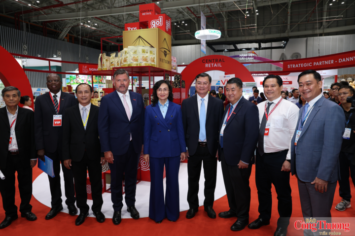 Chùm ảnh: Khai mạc Viet Nam International Sourcing 2026 - 9