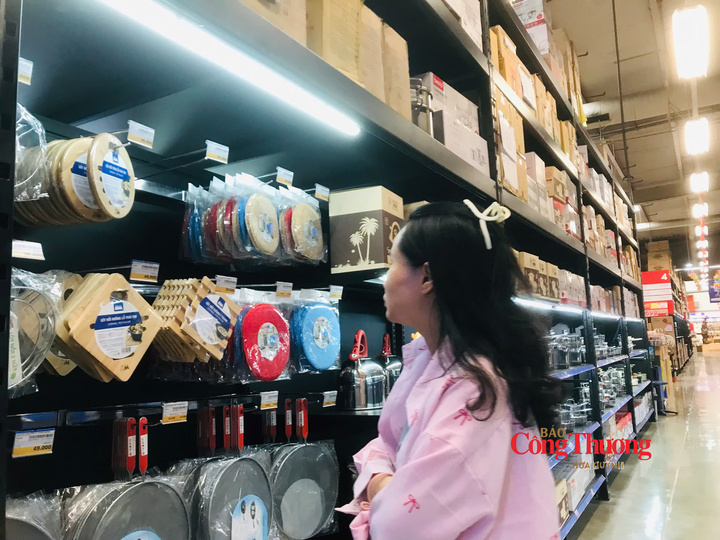 Người tiêu dùng ngày càng hình thành thói quen tiêu dùng văn minh.