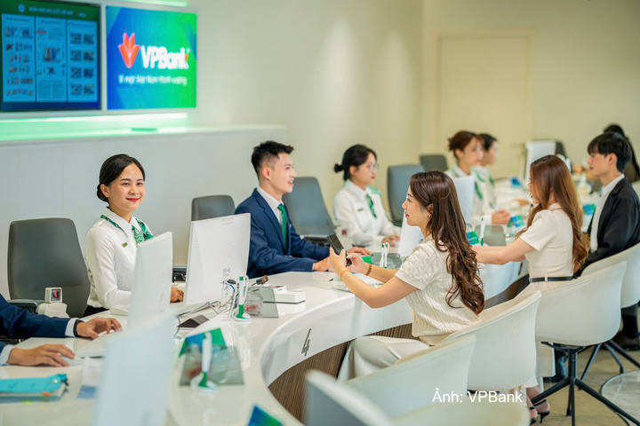 VPBank đã chuyển từ mô hình ngân hàng đơn lẻ sang mô hình tập đoàn tài chính