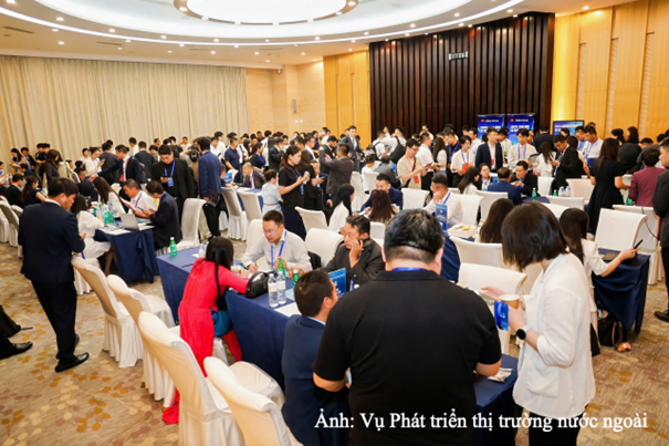 Doanh nghiệp Việt Nam và Sơn Đông kết nối, đàm phán trực tiếp trong khuôn khổ hội nghị.
