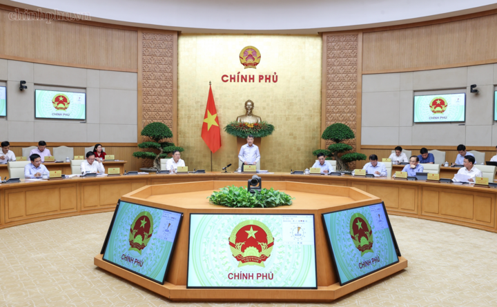 Thủ tướng đề nghị từng đồng chí thành viên Chính phủ phát huy tinh thần trách nhiệm, tích cực, chủ động, sáng tạo, linh hoạt để thực hiện các mục tiêu đã đề ra - Ảnh: chinhphu.vn/Nhật Bắc