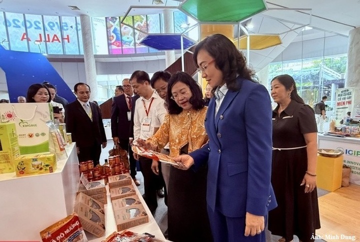 Đưa sản phẩm công nghiệp nông thôn tiêu biểu vươn vào chuỗi cung ứng toàn cầu - 2