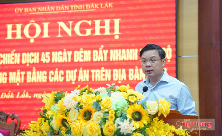 Ông Đỗ Hữu Huy, Chủ tịch UBND tỉnh Đắk Lắk phát biểu tại hội nghị.