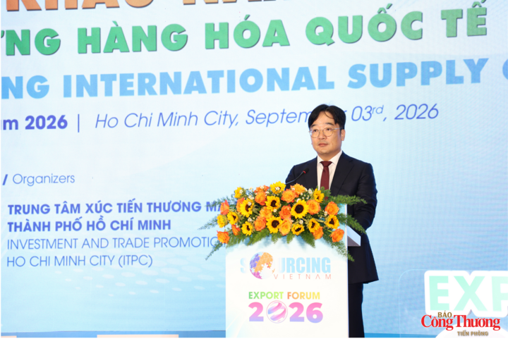 Ông Cha Ji Ho, Phó Tổng Giám đốc, Phụ trách trung tâm mua hàng, Samsung Việt Nam.