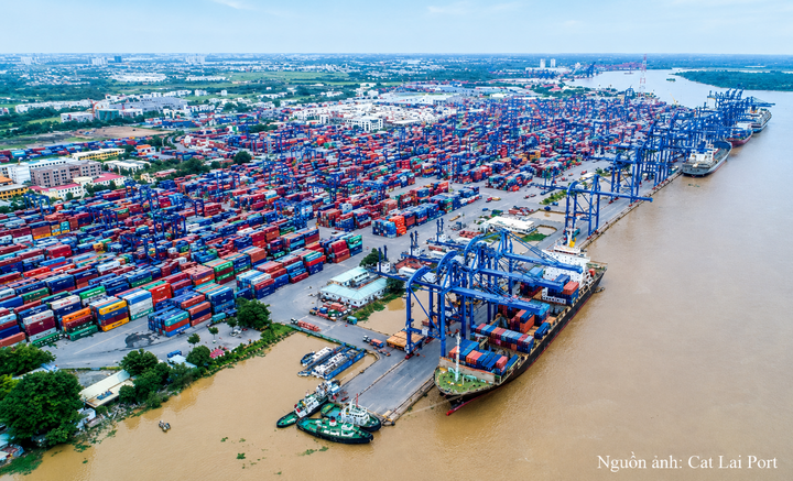 Kết nối đồng bộ giữa cảng, cao tốc và hệ thống năng lượng tái tạo là điều kiện nền tảng để các khu công nghiệp TP. Hồ Chí Minh đón các dự án công nghệ cao quy mô lớn.