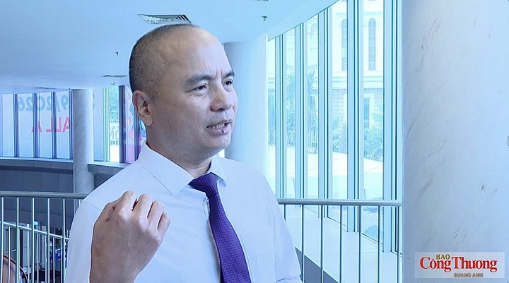 Ông Lê Đình Bá, Tham tán thương mại, Trưởng Thương vụ Việt Nam tại Vương quốc Anh