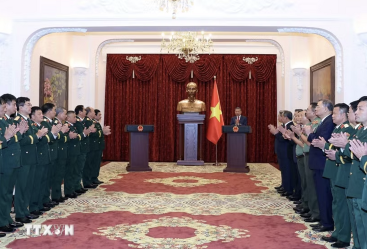 Tổng Bí thư, Chủ tịch nước Tô Lâm phát biểu giao nhiệm vụ cho đồng chí Lê Quang Đạo. (Ảnh: Thống Nhất/TTXVN)