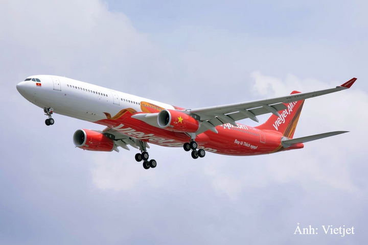 Đặt vé bay cùng Vietjet trong 3 ngày vàng từ 08 đến 10/9 để nhận ngay ưu đãi hấp dẫn