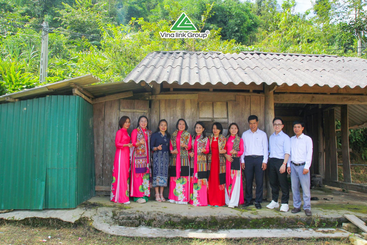 Gian bếp ăn cũ của các em học sinh Trường Mầm non Na Loi.