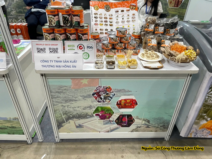 Việc tham gia trưng bày và kết nối tại Viet Nam International Sourcing Expo 2026 cũng góp phần tăng cường quảng bá sản phẩm của tỉnh Lâm Đồng.