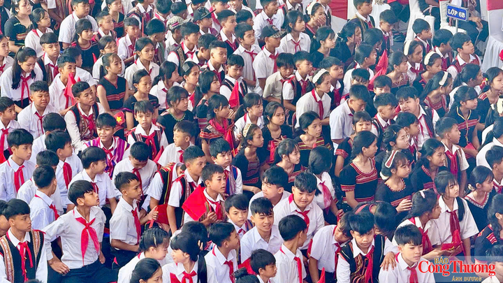 Hơn 441 nghìn học sinh tỉnh Quảng Ngãi bước vào năm học mới