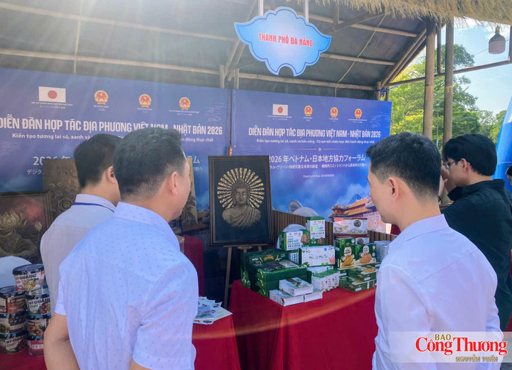 Gian trưng bày giới thiệu các sản phẩm OCOP, sản phẩm công nghiệp nông thôn tiêu biểu và sản phẩm đặc trưng của thành phố Đà Nẵng.