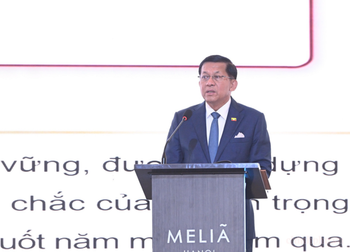 Tổng thống Min Aung Hlaing: Myanmar mời các nhà đầu tư Việt Nam tham gia sản xuất các thiết bị công nghệ tại khu vực công nghệ cao - Ảnh: chinhphu.vn/Đức Tuân