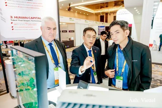 Viettel giới thiệu công nghệ chip bán dẫn, cho thấy tiềm năng hình thành những doanh nghiệp dẫn dắt các ngành chiến lược tại Việt Nam.