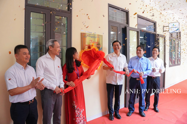 PV Drilling tài trợ nhiều phòng học STEM và các công trình xây dựng trường học, nhà đại đoàn kết tại nhiều địa phương, góp phần phát triển cộng đồng.