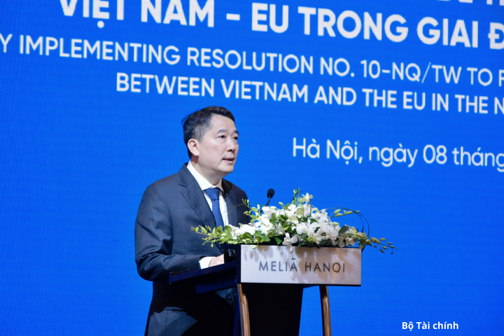 Thứ trưởng Cao Anh Tuấn phát biểu khai mạc toạ đàm.