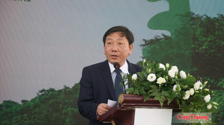 Ông Nguyễn Đỗ Anh Tuấn, Vụ trưởng Vụ Hợp tác Quốc tế (Bộ Nông nghiệp và Môi trường) phát biểu tại chương trình.