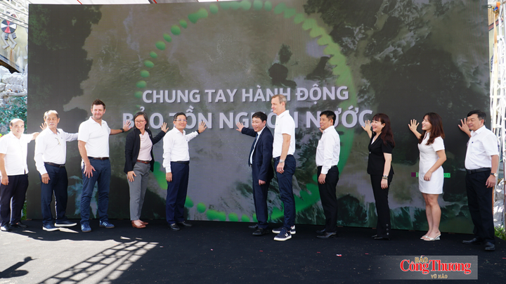 Nghi thức khởi động chương trình bảo tồn nguồn nước tại các lưu vực sông trọng điểm của Việt Nam giai đoạn 2026 - 2030.