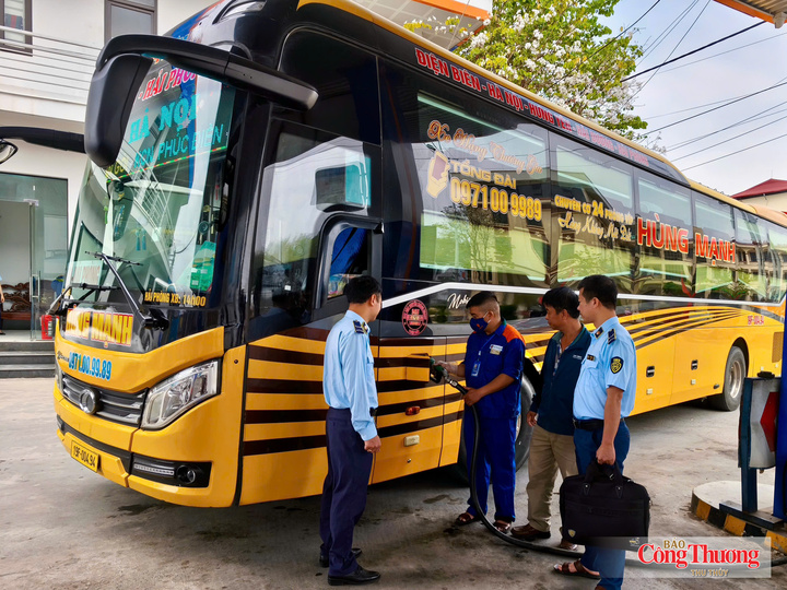 Lực lượng quản lý thị trường Điện Biên tăng cường kiểm tra, chống buôn lậu, gian lận thương mại, hàng giả...