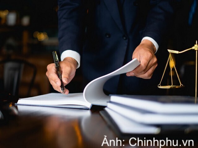 Thủ tướng Chính phủ yêu cầu các bộ, cơ quan ngang bộ nâng cao trách nhiệm người đứng đầu, bảo đảm tiến độ, chất lượng trong xây dựng và ban hành văn bản quy phạm pháp luật.