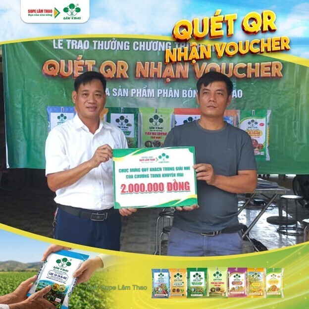 Supe Lâm Thao trao hàng loạt voucher cho khách hàng tại Thanh Hóa - 2