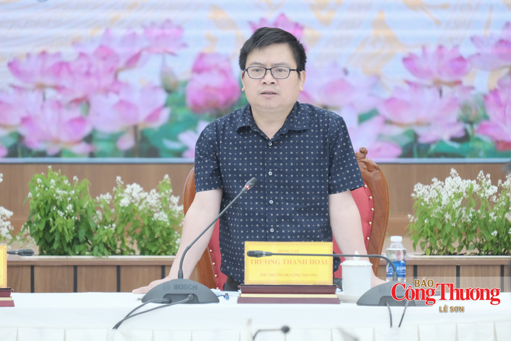 Thứ trưởng Bộ Công Thương Trương Thanh Hoài phát biểu tại buổi làm việc.