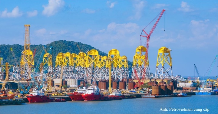 Công trình chân đế điện gió ngoài khơi xuất khẩu của Petrovietnam.