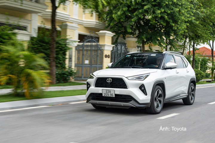 Yaris Cross Hybrid trở thành phương tiện linh hoạt, thích ứng với thực trạng giao thông và cơ sở hạ tầng tại Việt Nam.