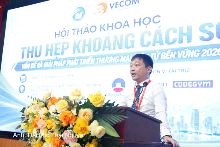 PGS.TS. Phùng Trung Nghĩa, Bí thư Đảng ủy, Hiệu trưởng Trường Đại học Công nghệ Thông tin và Truyền thông, Đại học Thái Nguyên (ICTU).
