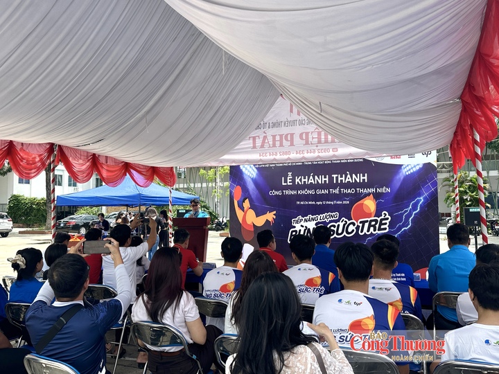 Quang cảnh buổi lễ