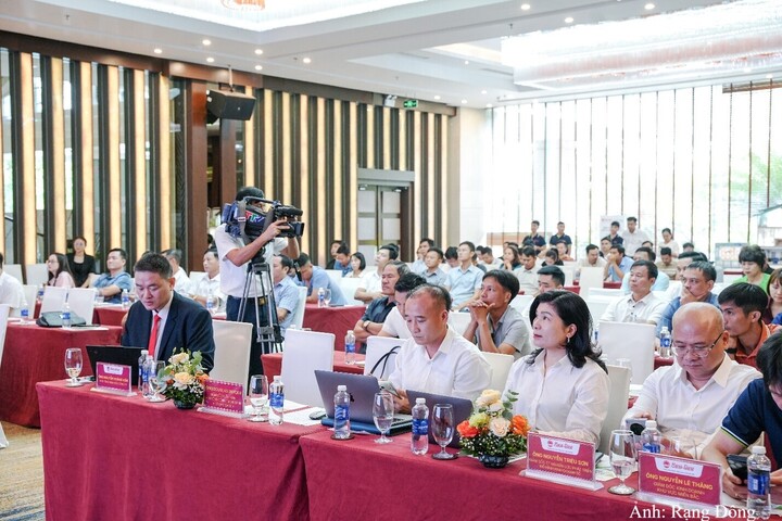 Toàn cảnh sự kiện