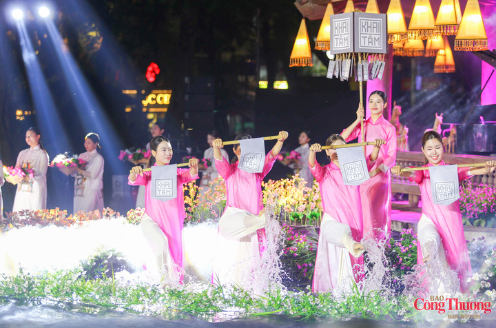 “Khai Văn” được xây dựng quanh hành trình Khai Tâm – Khai Trí – Khai Chí – Khai Nghiệp – Khai Sáng.