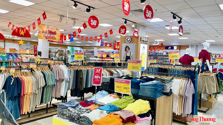 Co.opmart Vĩnh Long mang đến nhiều sản phẩm ưu đãi, giảm giá từ 20 - 50%, giúp khách hàng mua sắm tiết kiệm trong mùa đoàn viên.