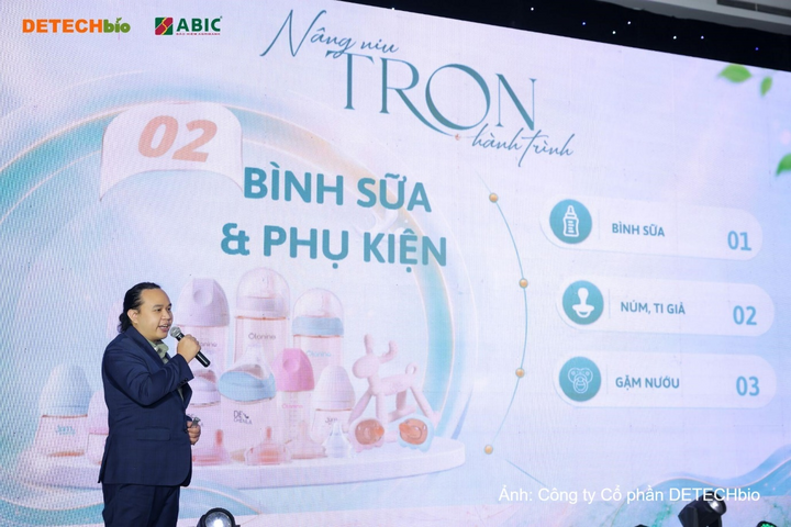 Ông Hứa Trung Hiếu - Giám đốc Phát triển Kinh doanh Quốc tế và Nội địa DETECHbio chia sẻ về hành trình xây dựng hệ sinh thái bình sữa, mở rộng phạm vi hợp tác bảo hiểm trách nhiệm sản phẩm cùng ABIC.